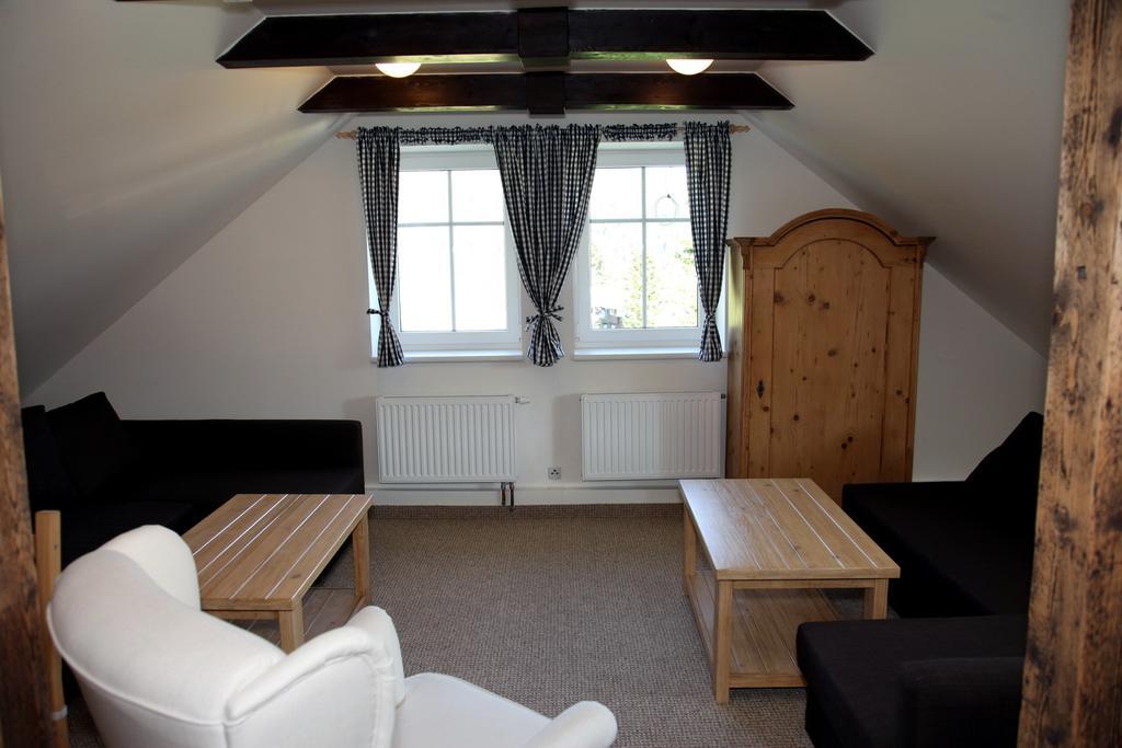 Pod Lesem Guest house